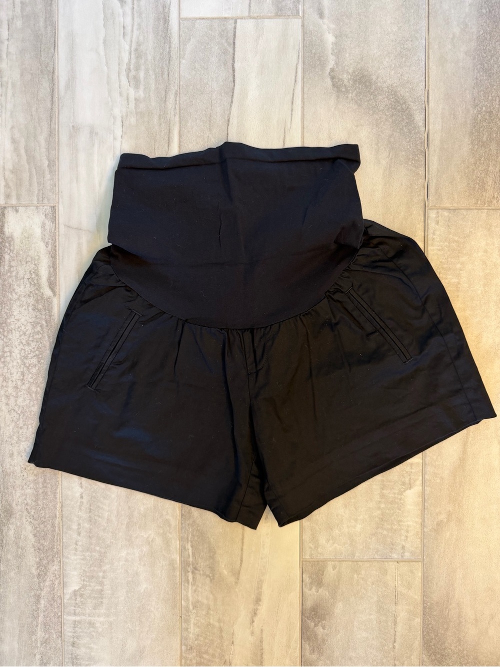 Motherhood Maternity Black Shorts - Size M